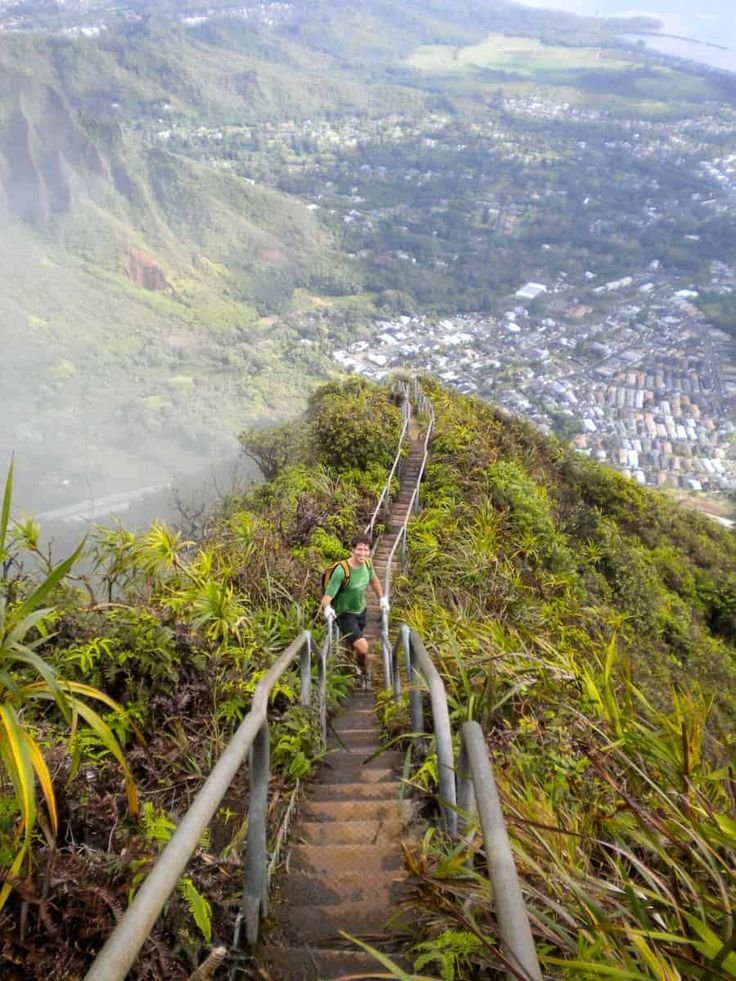 Best Island Hiking Trails
