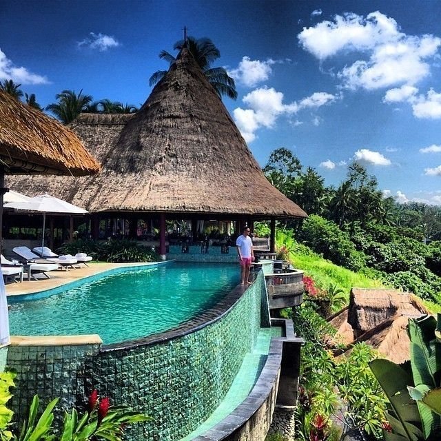 where to stay in gili islands